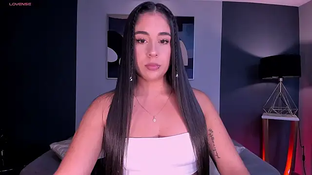 Snapshot of SussyBellX chatting on October 21, 2025, 8:19 pm SussyBellX online show from October 21, 2025, 8:19 pm