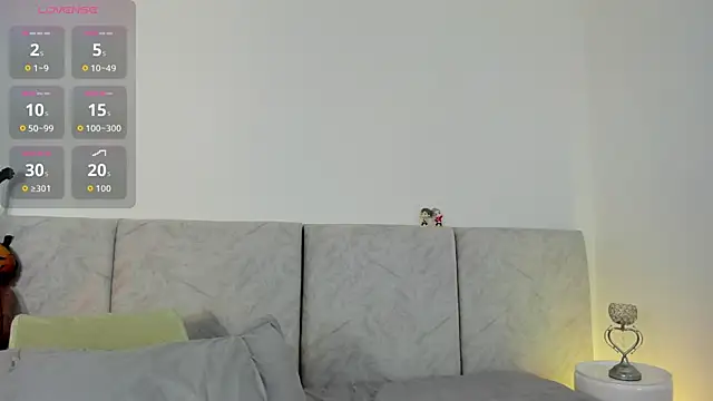 GinebraBrown online show from October 16, 2025, 6:38 pm