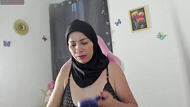 dalila kemur online show from September 23, 2025, 10:39 pm