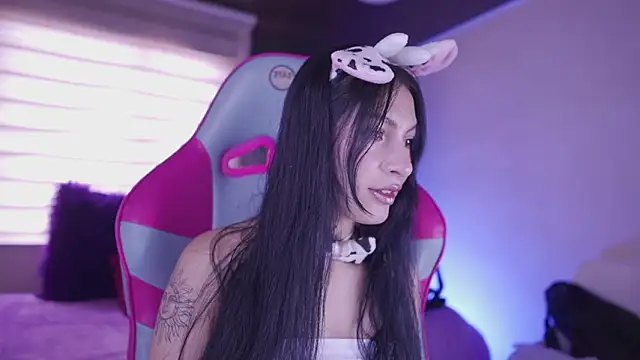 Rebecah 1 online show from February 23, 2026, 3:12 pm