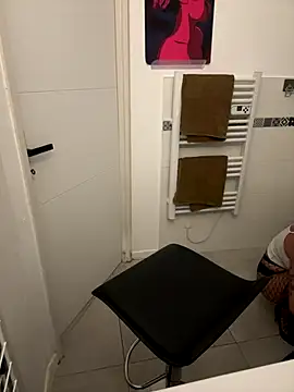 cleopatra-skye online show from September 12, 2025, 7:02 pm