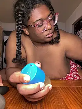 bunbun420247 online show from April 15, 2026, 4:40 am