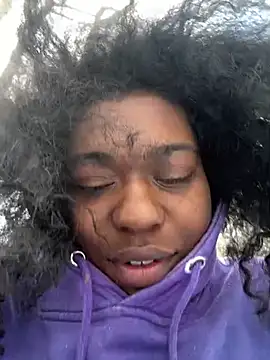 Snapshot of bunbun420247 chatting on February 11, 2026, 5:13 pm bunbun420247 online show from February 11, 2026, 5:13 pm