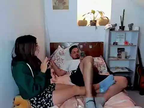 megan doll2123 online show from December 3, 2025, 5:52 am