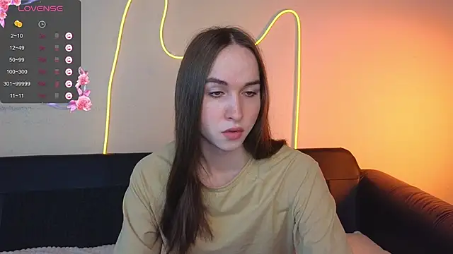 Angeel Kate online show from September 15, 2025, 8:15 am