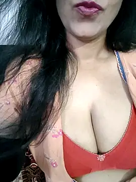 Deepa Sharma143 online show from March 13, 2026, 1:21 am