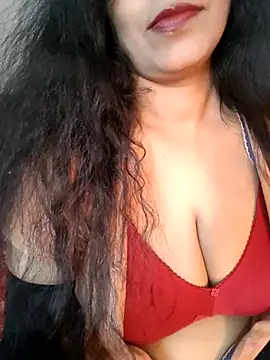 Deepa Sharma143 online show from February 3, 2026, 6:22 am