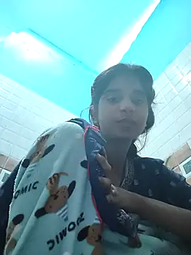 Hot-Soniya2 online show from November 27, 2025, 4:13 am