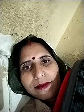 Snapshot of Hot_liya54 chatting on February 3, 2026, 8:25 pm Hot liya54 online show from February 3, 2026, 8:25 pm