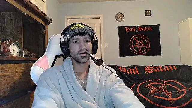 Snapshot of Ardokks chatting on November 11, 2025, 3:34 am Ardokks online show from November 11, 2025, 3:34 am