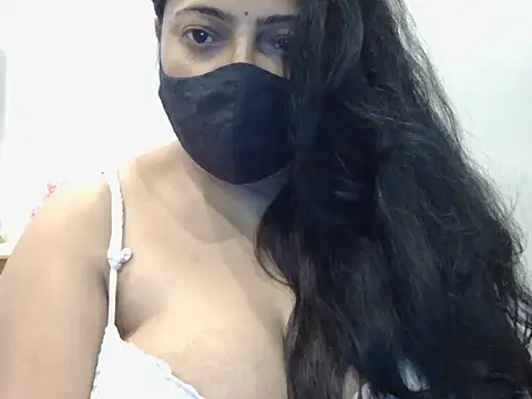 Cute Girl51 online show from October 11, 2025, 6:20 pm