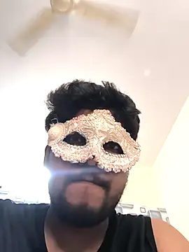 Family02 online show from November 15, 2025, 4:00 pm