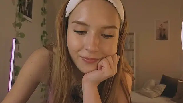 Vegas V online show from September 20, 2025, 2:55 pm