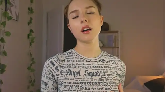 Vegas V online show from September 12, 2025, 3:12 pm