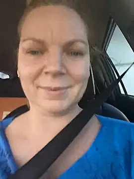 aussiepeaches online show from May 31, 2026, 2:50 am