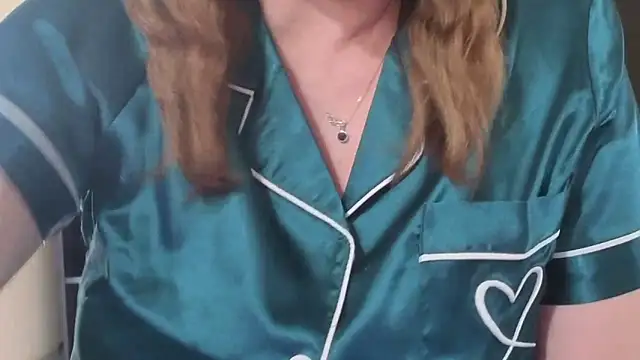 Snapshot of aussiepeaches chatting on March 3, 2026, 2:40 am aussiepeaches online show from March 3, 2026, 2:40 am