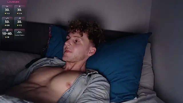 DominantAlex18 online show from April 9, 2026, 2:12 pm