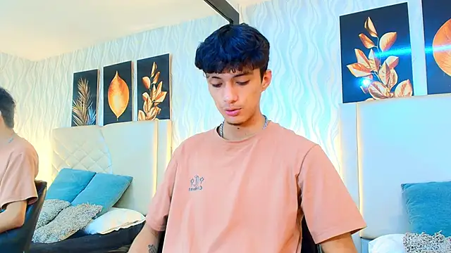 Lean Portman online show from October 17, 2025, 8:21 pm