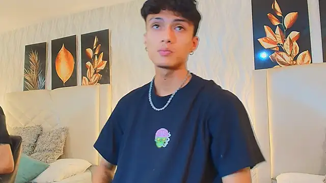 Lean Portman online show from October 2, 2025, 8:34 pm