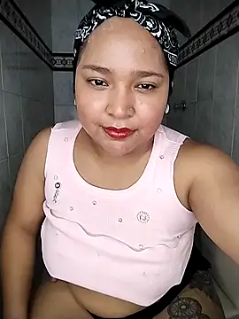 Angelly ricura online show from December 19, 2025, 3:25 pm