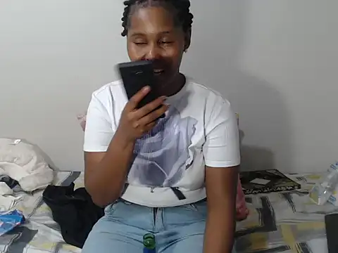 Snapshot of NaughtyHornyBitch_ chatting on September 25, 2025, 12:38 am NaughtyHornyBitch online show from September 25, 2025, 12:38 am
