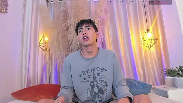 Snapshot of arion_sherwind chatting on September 12, 2025, 8:30 pm arion sherwind online show from September 12, 2025, 8:30 pm