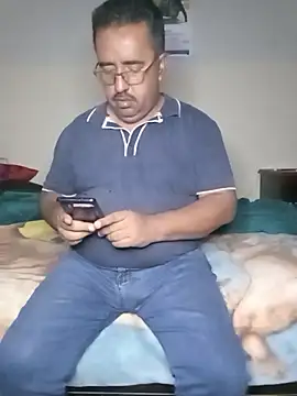 HomHot47 online show from November 20, 2025, 6:03 am