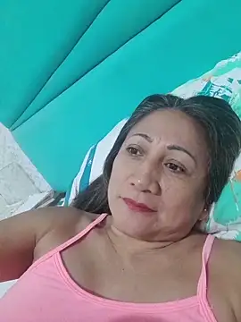 Snapshot of LizaMintelli chatting on June 3, 2026, 12:39 pm LizaMintelli online show from June 3, 2026, 12:39 pm