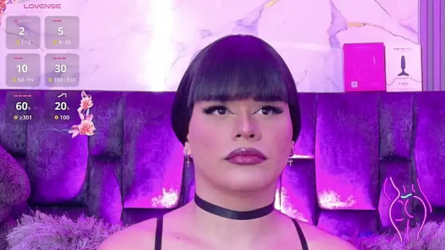 Ava Cristi online show from June 5, 2026, 6:13 pm
