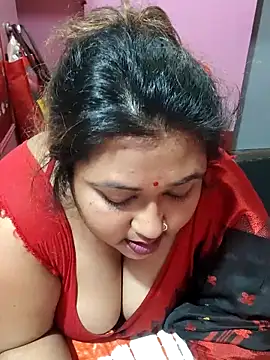 Snapshot of hotbhabhi011 chatting on February 2, 2026, 1:43 pm hotbhabhi011 online show from February 2, 2026, 1:43 pm