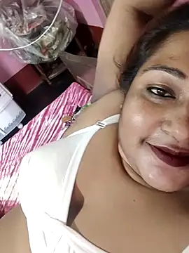 hotbhabhi011 online show from September 16, 2025, 3:51 am