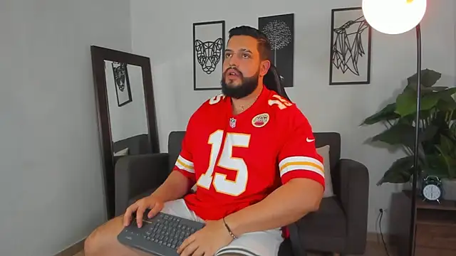 Justin kingX7 online show from April 5, 2026, 2:29 am