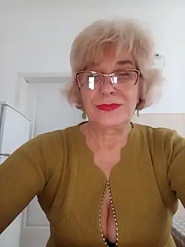 52MiaLove02 online show from November 5, 2025, 5:43 am