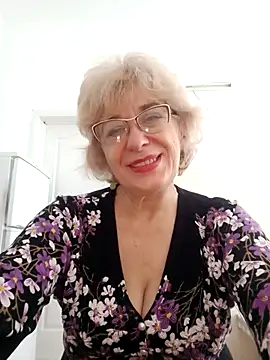 52MiaLove02 online show from November 19, 2025, 5:51 am