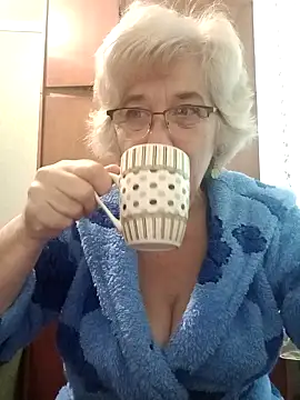 52MiaLove02 online show from October 18, 2025, 6:04 am