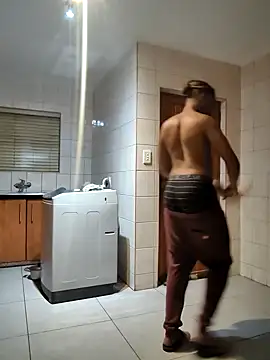 Snapshot of Cianda24 chatting on March 23, 2026, 7:58 pm Cianda24 online show from March 23, 2026, 7:58 pm