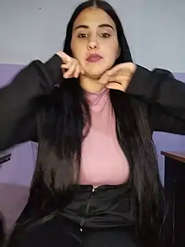 kariciasecreta online show from July 26, 2026, 11:11 pm