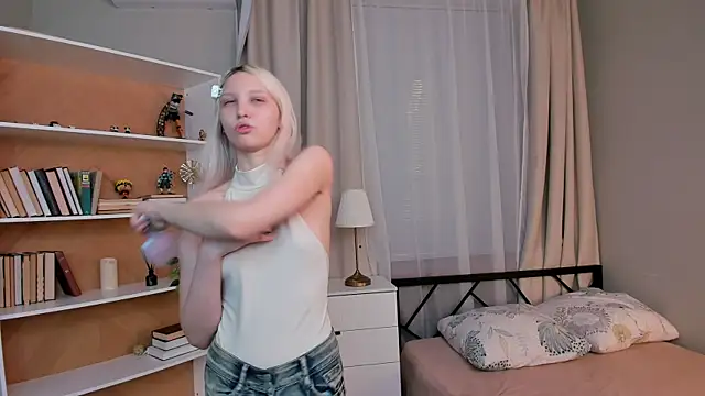 ErinBissonnette online show from April 10, 2026, 7:10 pm