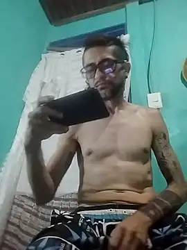 Morfis6xxx9 online show from May 7, 2026, 7:39 pm