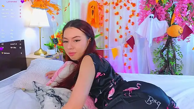 JenniferGlover online show from November 2, 2025, 7:46 am