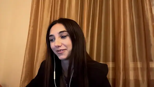 LinaMour online show from September 22, 2025, 10:16 pm