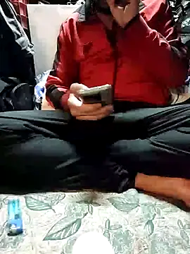 yazinyazin1 online show from April 2, 2026, 6:14 pm