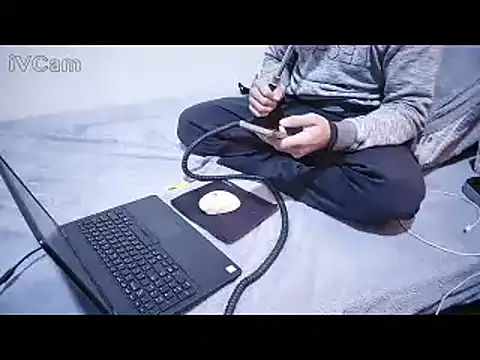 Snapshot of yazinyazin1 chatting on January 19, 2026, 11:58 am yazinyazin1 online show from January 19, 2026, 11:58 am