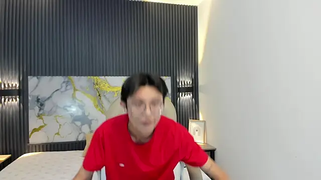 SantiagoRusso18 online show from November 23, 2025, 2:54 am