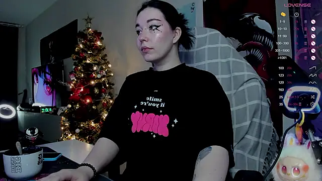 Snapshot of MargarettRose chatting on January 19, 2026, 1:31 am MargarettRose online show from January 19, 2026, 1:31 am