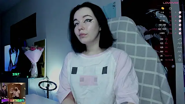 Snapshot of MargarettRose chatting on February 4, 2026, 1:33 am MargarettRose online show from February 4, 2026, 1:33 am