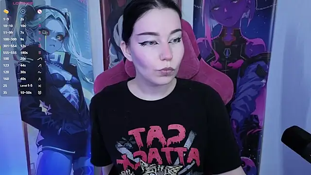 MargarettRose online show from April 15, 2026, 3:56 am