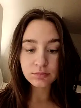 freakylittlebitch69 online show from November 13, 2025, 12:53 pm