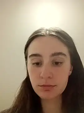 freakylittlebitch69 online show from September 15, 2025, 3:18 am