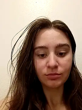 freakylittlebitch69 online show from October 4, 2025, 3:35 pm